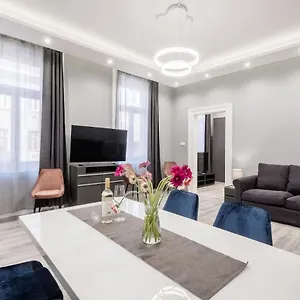 Prime Star Deak Ter Modern Luxury Apart-hotel