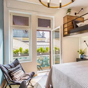 Apartment Premium By Hi5 - Style At The Comedy Theater, Budapest