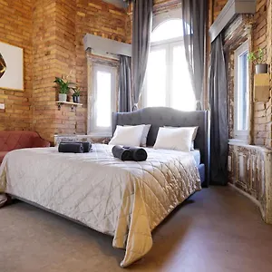 Budapestayz - Raday Apart Otel