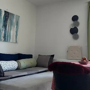 New In - Free Parking Apartament
